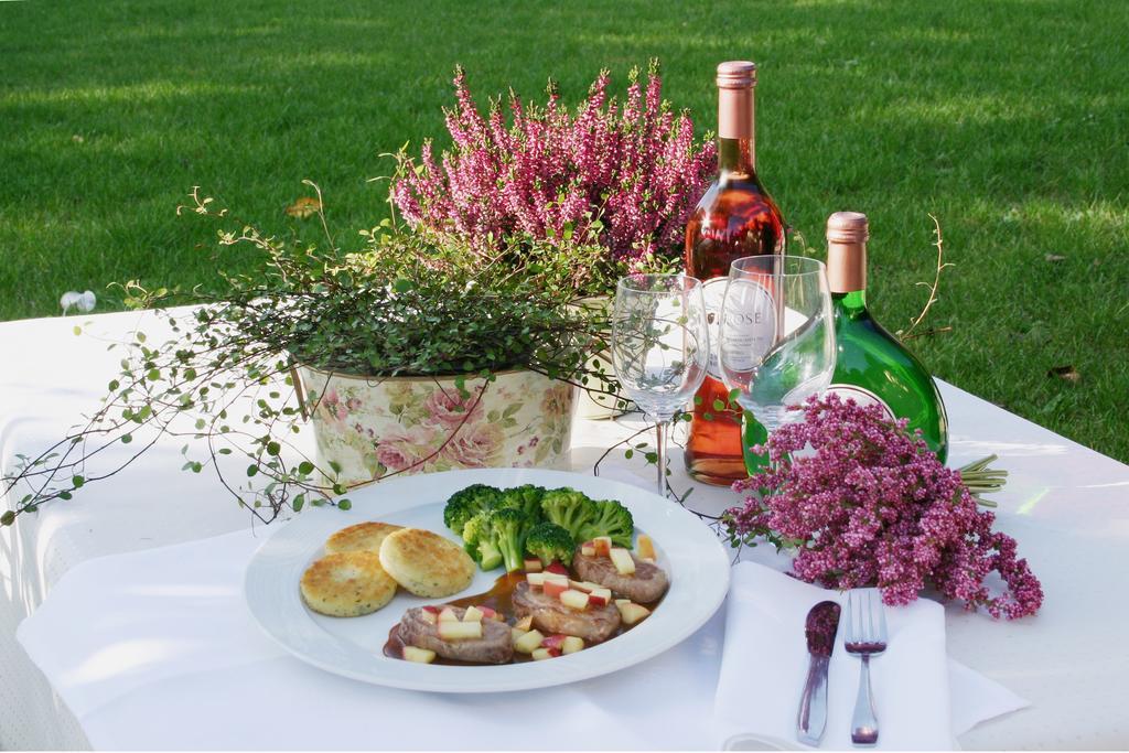 Weinhotel Rose Volkach Szoba fotó